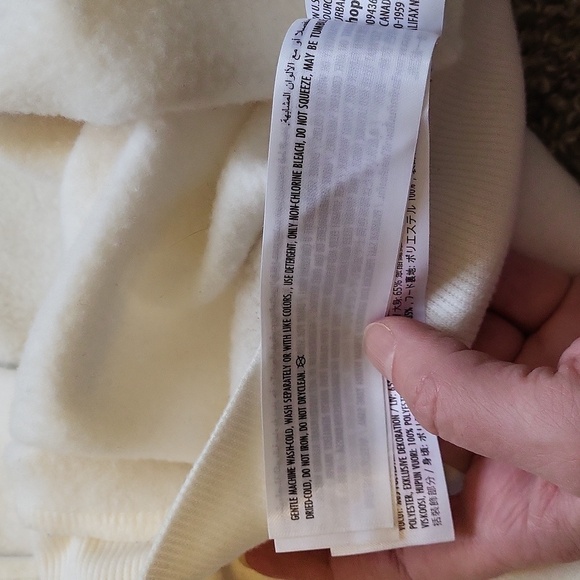 Disney Minnie Mouse front zip sweatshirt, Size Small from the measurements - Picture 14 of 15